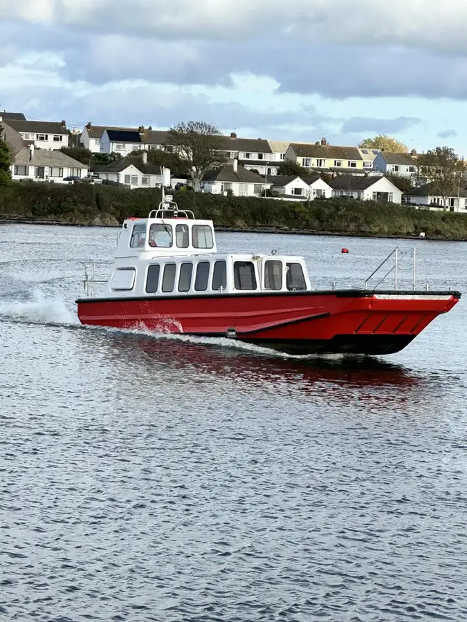 Fährschiff zu verkaufen