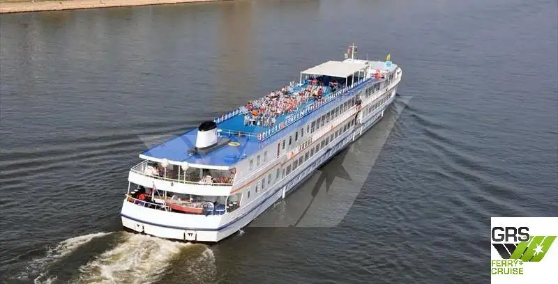 Kreuzfahrtschiff zu verkaufen