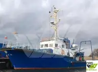 Arbeitsboote zu verkaufen