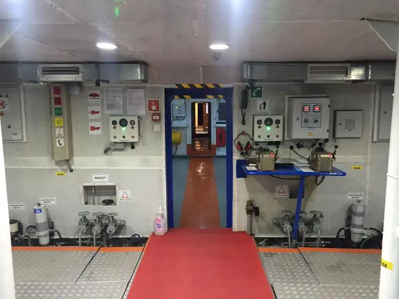Kreuzfahrtschiff zu verkaufen