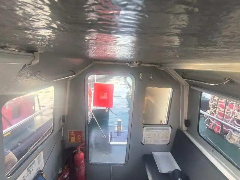 Lotsenboot zu verkaufen