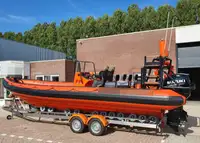 Festrumpf-Schlauchboot zu verkaufen