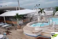 Kreuzfahrtschiff zu verkaufen