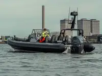 Festrumpf-Schlauchboot zu verkaufen