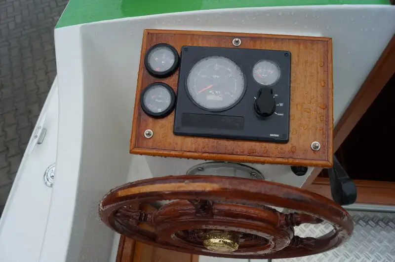 Schleppboot zu verkaufen