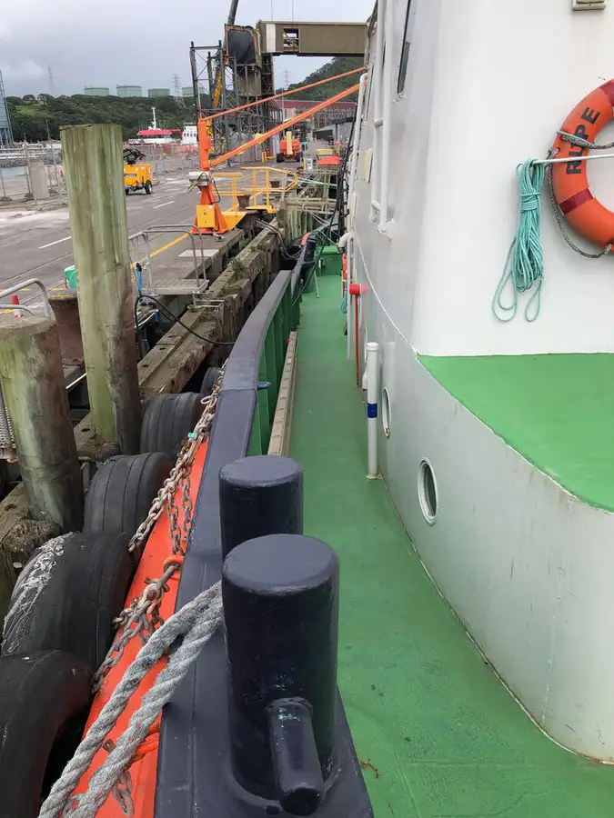 Schleppboot zu verkaufen