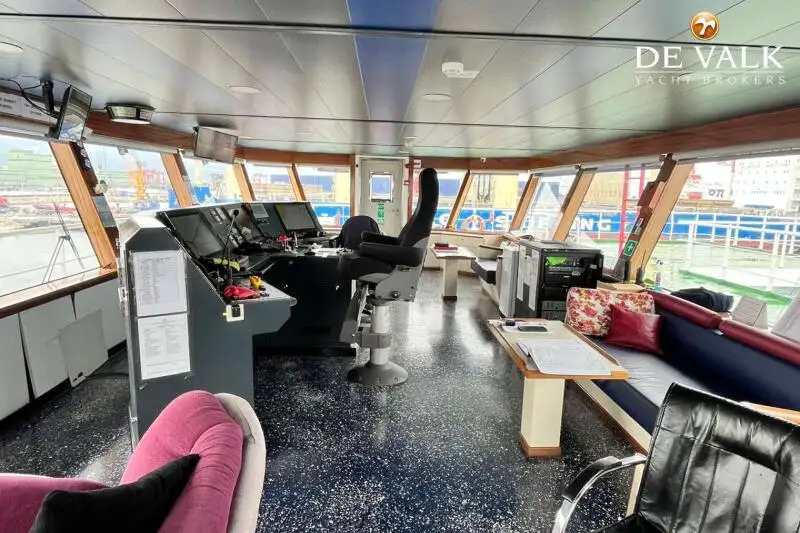 Fährschiff zu verkaufen