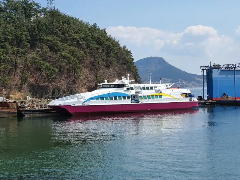Passagierschiff zu verkaufen