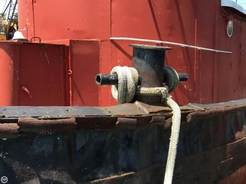 Schleppboot zu verkaufen