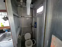 Rettungsboot zu verkaufen