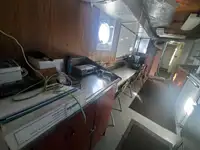 Landungsboot, Tank zu verkaufen
