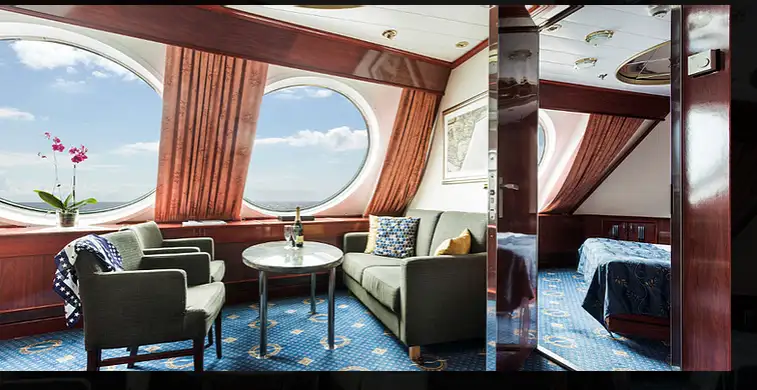 Passagierschiff zu verkaufen