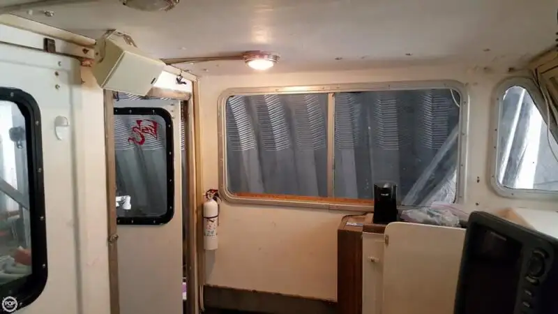 Trawler zu verkaufen