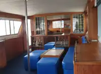 Kreuzfahrtschiff zu verkaufen