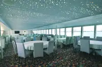 Kreuzfahrtschiff zu verkaufen