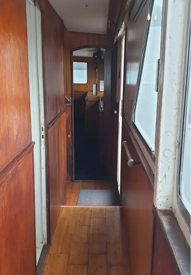 Kreuzfahrtschiff zu verkaufen