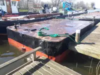 Ponton zu verkaufen