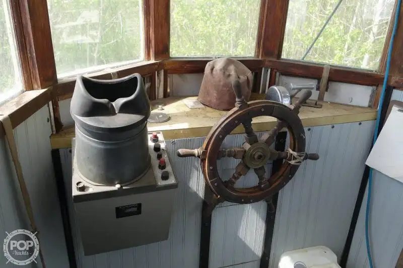 Schleppboot zu verkaufen