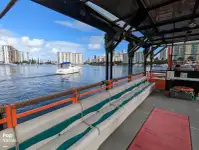 Kreuzfahrtschiff zu verkaufen