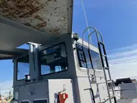 Landungsboot, Tank zu verkaufen