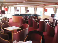 Schwimmendes Hotel zu verkaufen