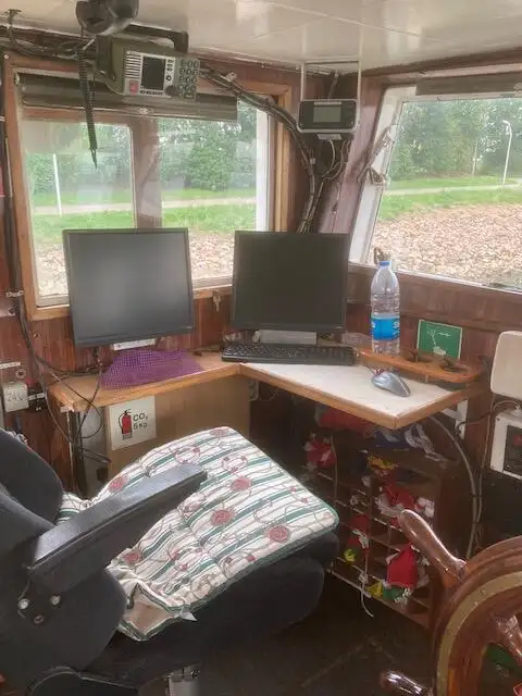 Schleppboot zu verkaufen