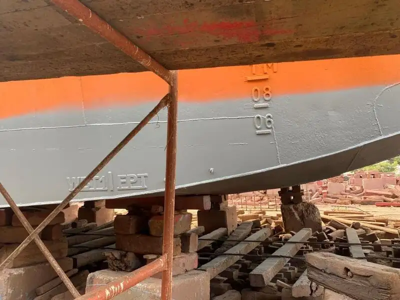 Fährschiff zu verkaufen