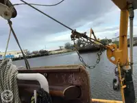 Trawler zu verkaufen