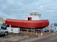 Schleppboot zu verkaufen