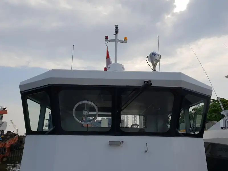 Kreuzfahrtschiff zu verkaufen