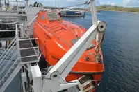 Containerschiff zu verkaufen