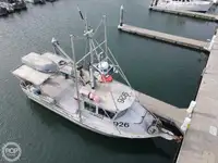 Rettungsboot zu verkaufen