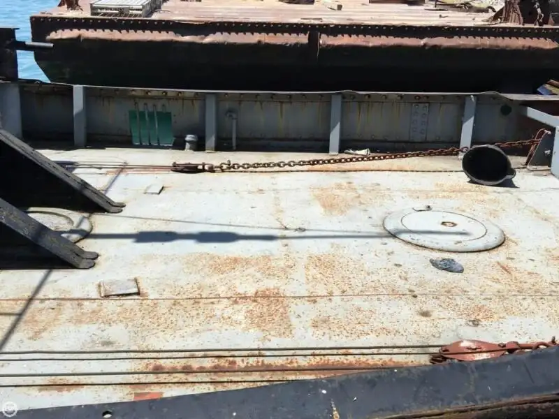Schleppboot zu verkaufen