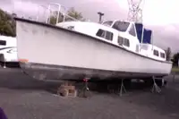 Besatzungsboot zu verkaufen
