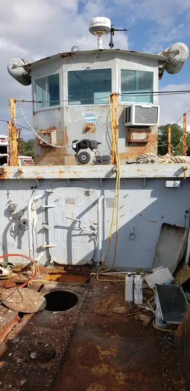 Schleppboot zu verkaufen