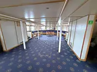 Kreuzfahrtschiff zu verkaufen