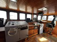 Trawler zu verkaufen