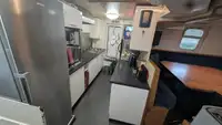 Vermessungsschiff zu verkaufen