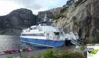 Katamaran zu verkaufen