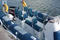 Festrumpf-Schlauchboot zu verkaufen