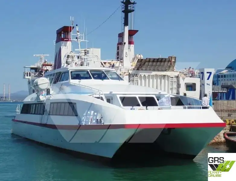 Kreuzfahrtschiff zu verkaufen