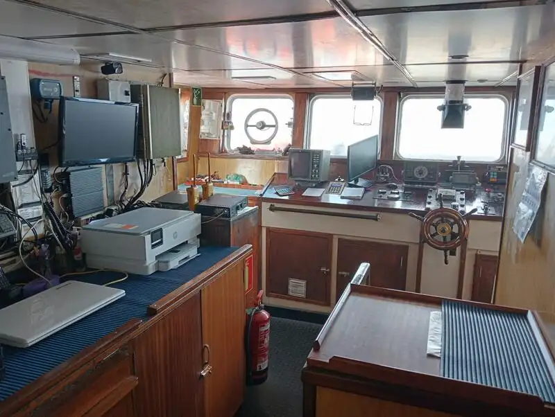 Trawler zu verkaufen