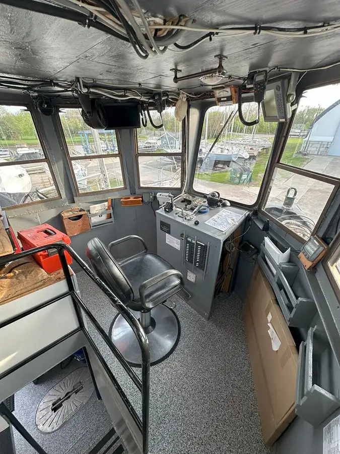 Schleppboot zu verkaufen