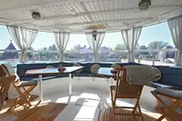 Kreuzfahrtschiff zu verkaufen