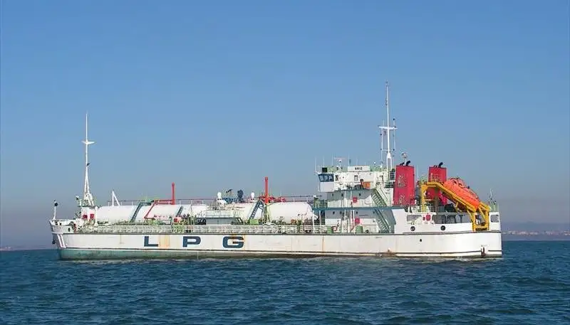 LNG-Tanker zu verkaufen
