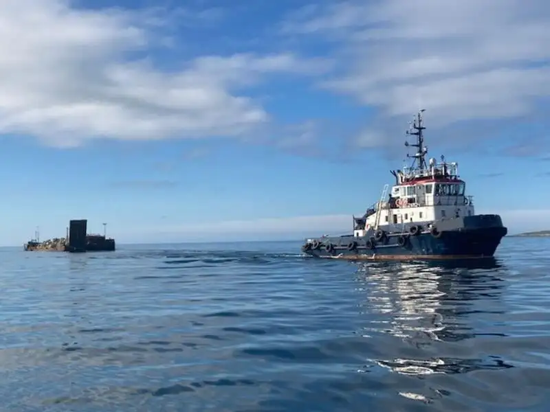 Schleppboot zu verkaufen