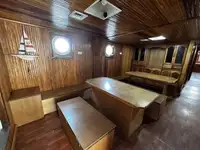 Trawler zu verkaufen
