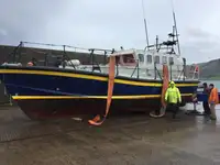 Rettungsboot zu verkaufen