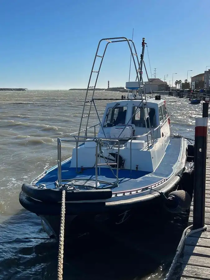 Lotsenboot zu verkaufen