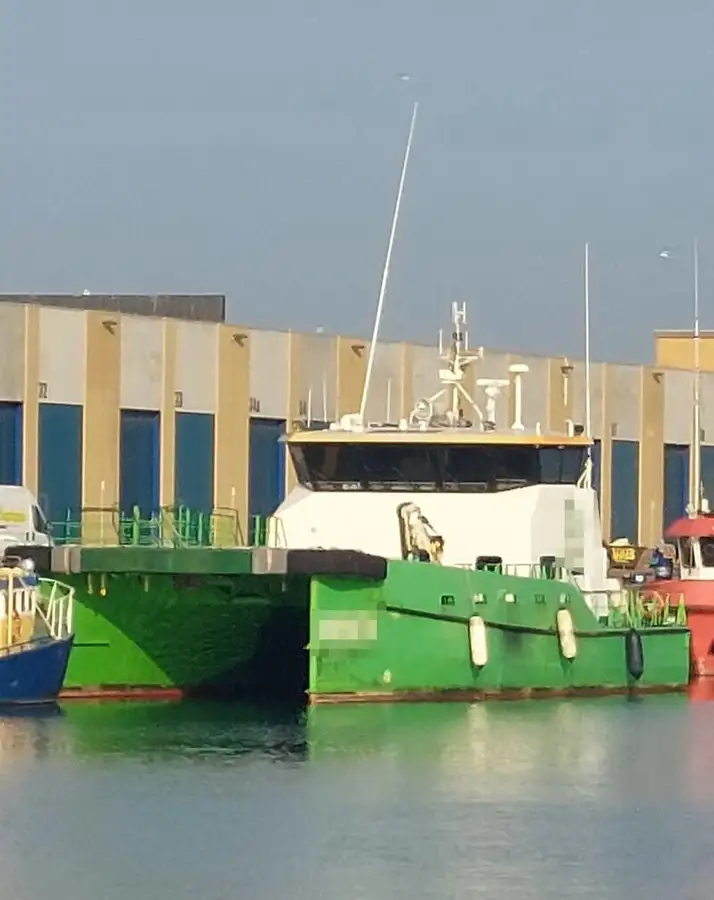 Windpark-Service-Schiff zu verkaufen